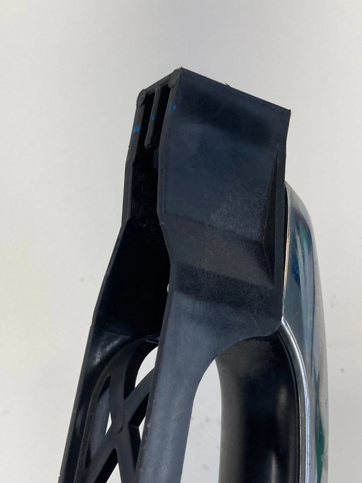 2010-2017 GMC TERRAIN REAR LEFT BACK SIDE EXTERIOR DOOR HANDLE 15786207 OEM