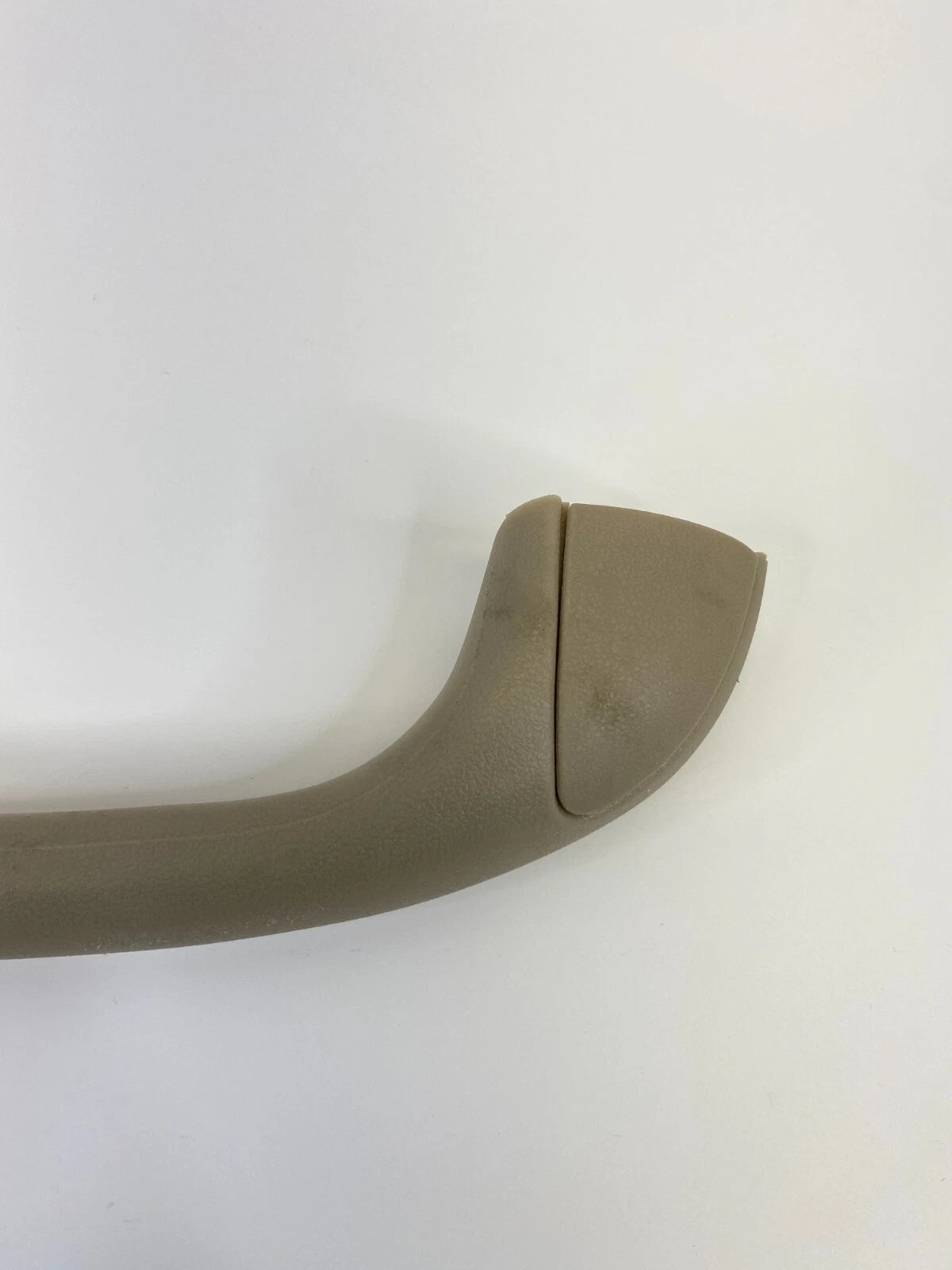 2000 2001 MAZDA MPV REAR TRUNK GRAB GRIP HANDLE ASSIST STRAP B25069470 OEM