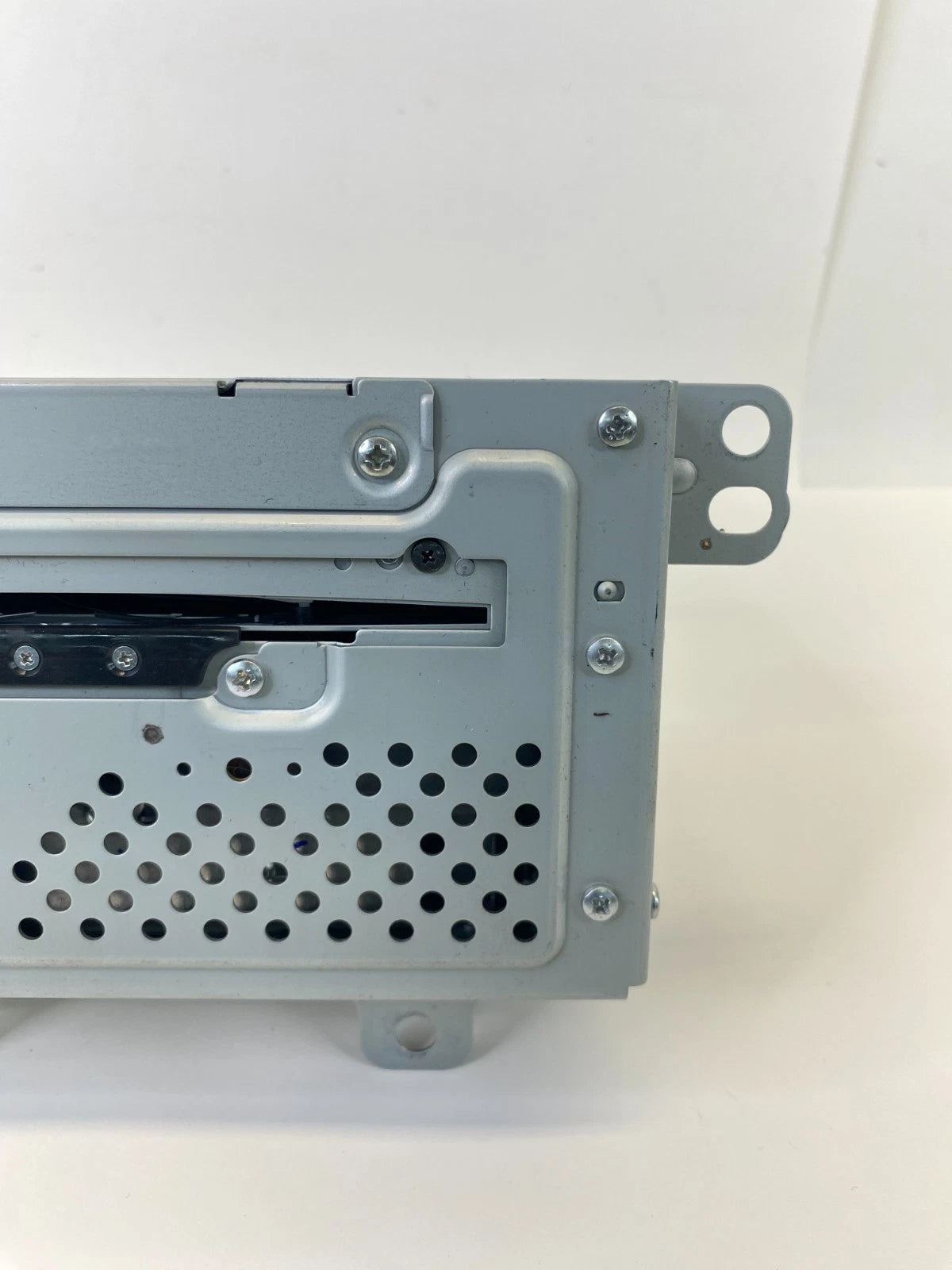 2010 2011 CADILLAC SRX AM FM CD PLAYER RADIO RECEIVER UNIT 20972237 OEM FACTORY