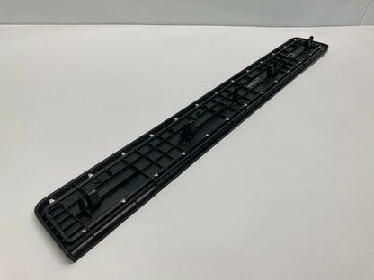 2004-2008 ACURA TL FRONT RIGHT DOOR SILL SCUFF TRIM PLATE STEP MOLDING 84202-SEP