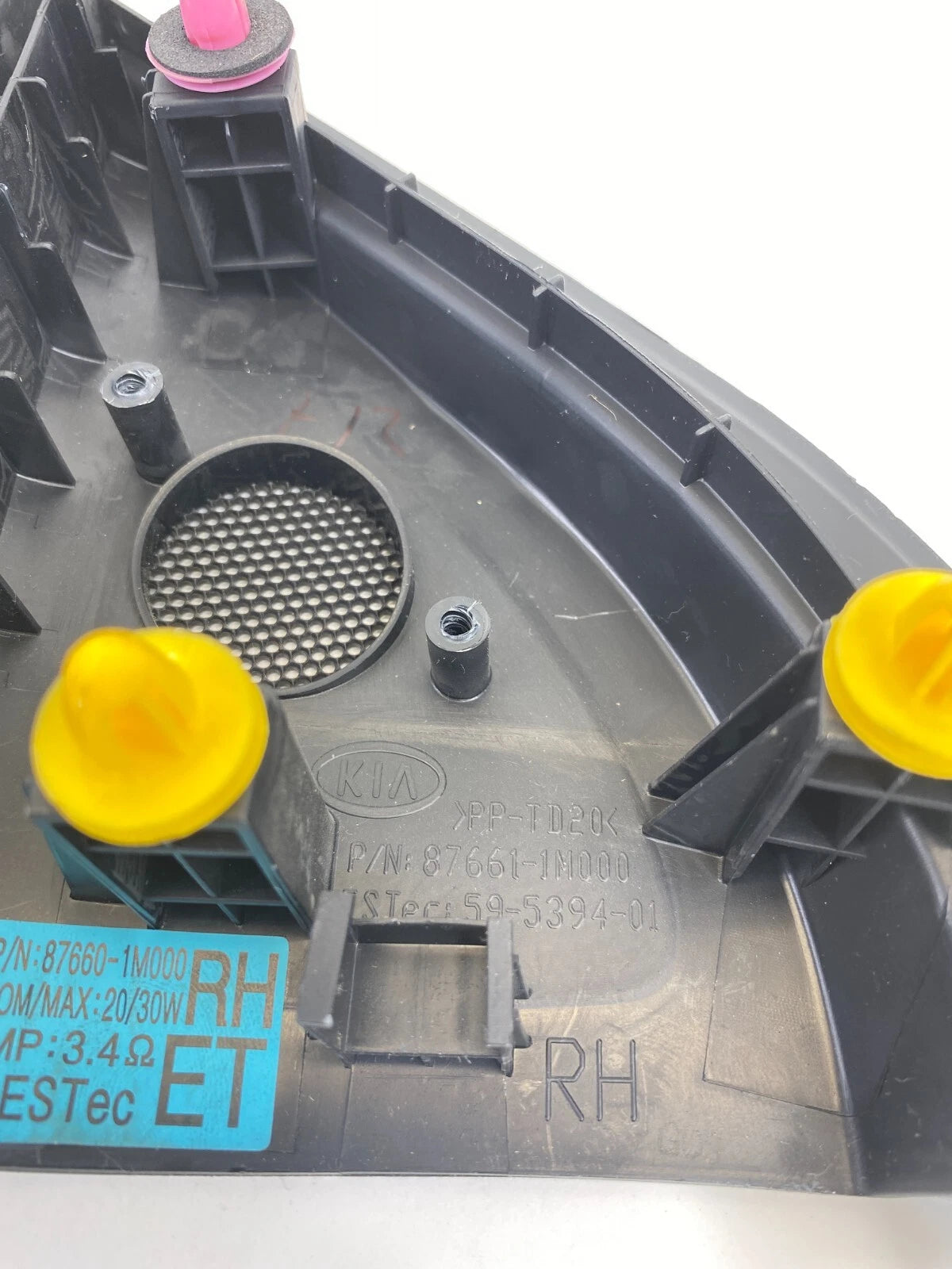 2010-2013 KIA FORTE FRONT RIGHT DOOR PANEL CORNER SPEAKER COVER 87661-1M000 OEM