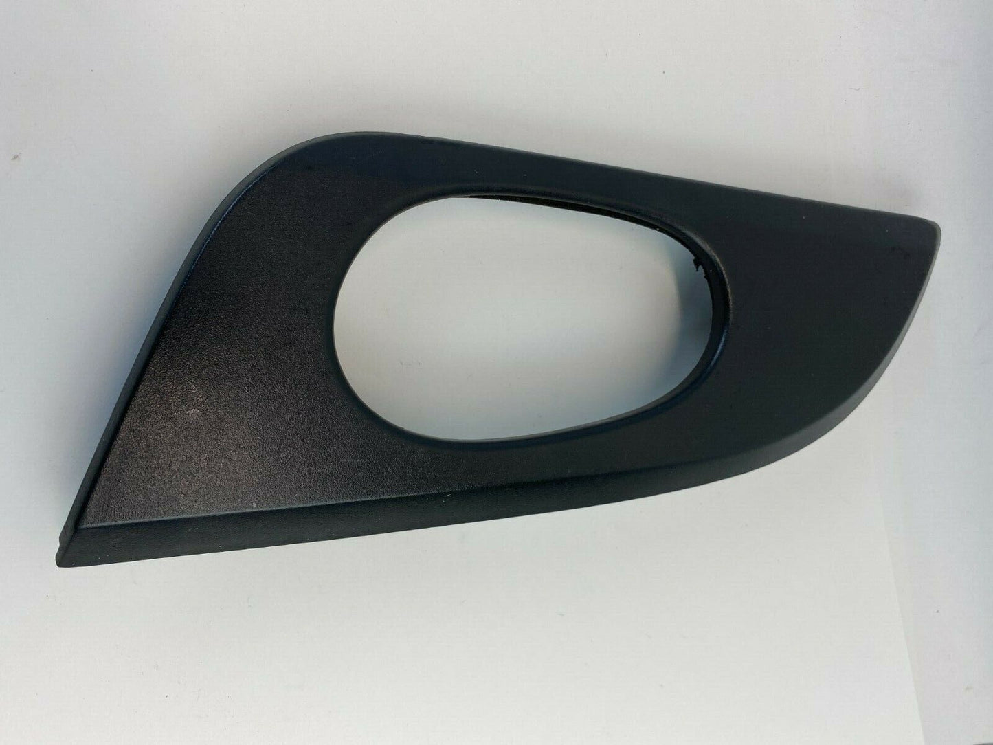 02-06 GMC Envoy XL 02-09 Envoy Right Side Inner Door Handle Cover Bezel Trim OEM