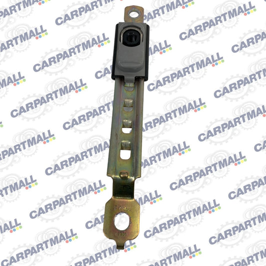 03 04 MITSUBISHI MONTERO SPORT FRONT RIGHT SEAT BELT HEIGHT ADJUSTER BRACKET OEM