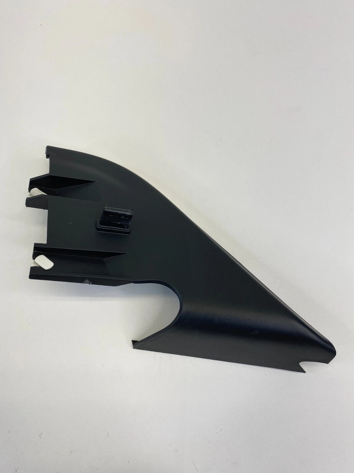 2012-2019 VOLKSWAGEN PASSAT INNER FRONT RIGHT SIDE MIRROR CORNER COVER 561837994