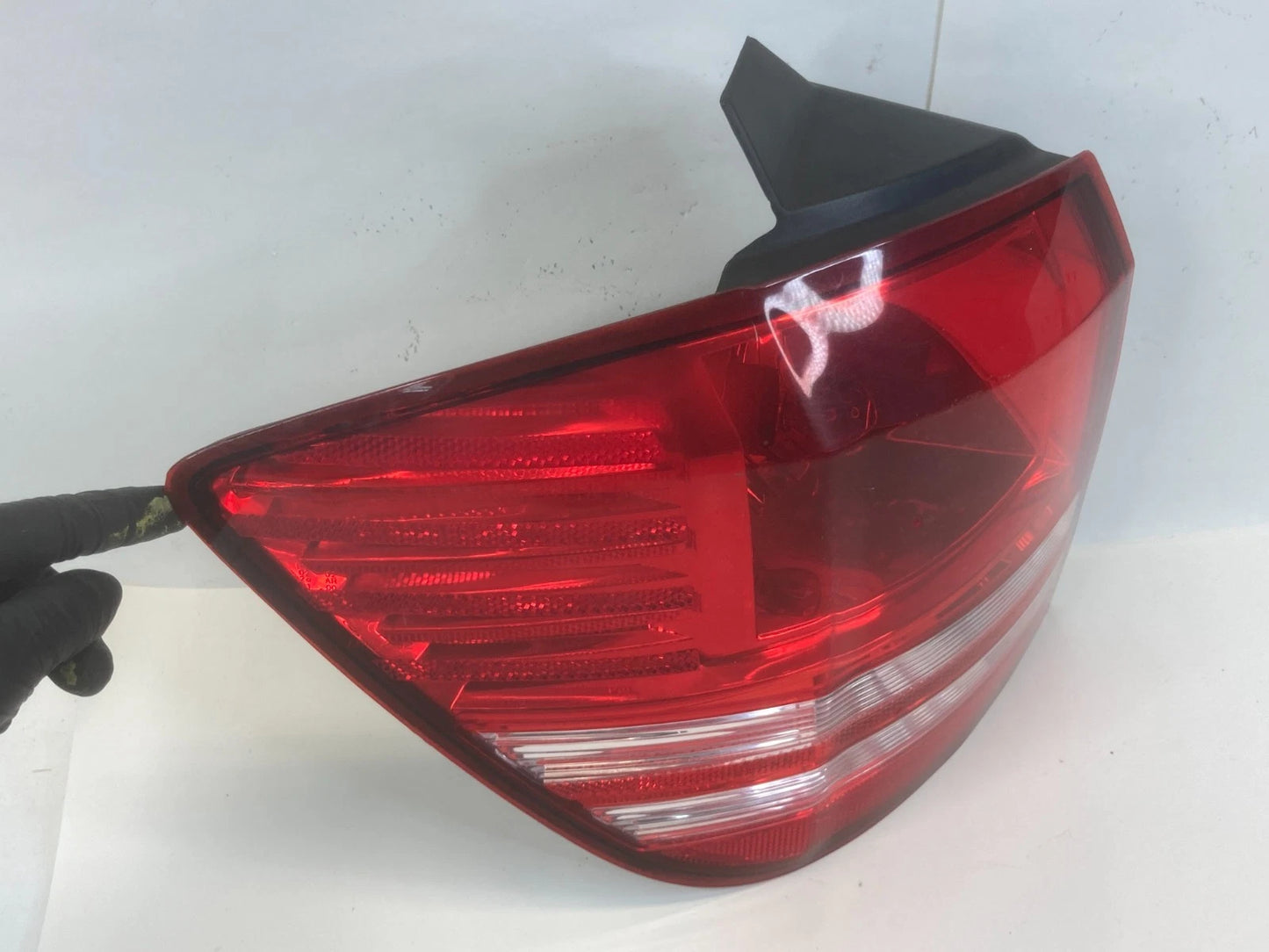 2009-2020 DODGE JOURNEY REAR LEFT OUTER TAIL LIGHT TAILLIGHT LAMP 05067785A OEM