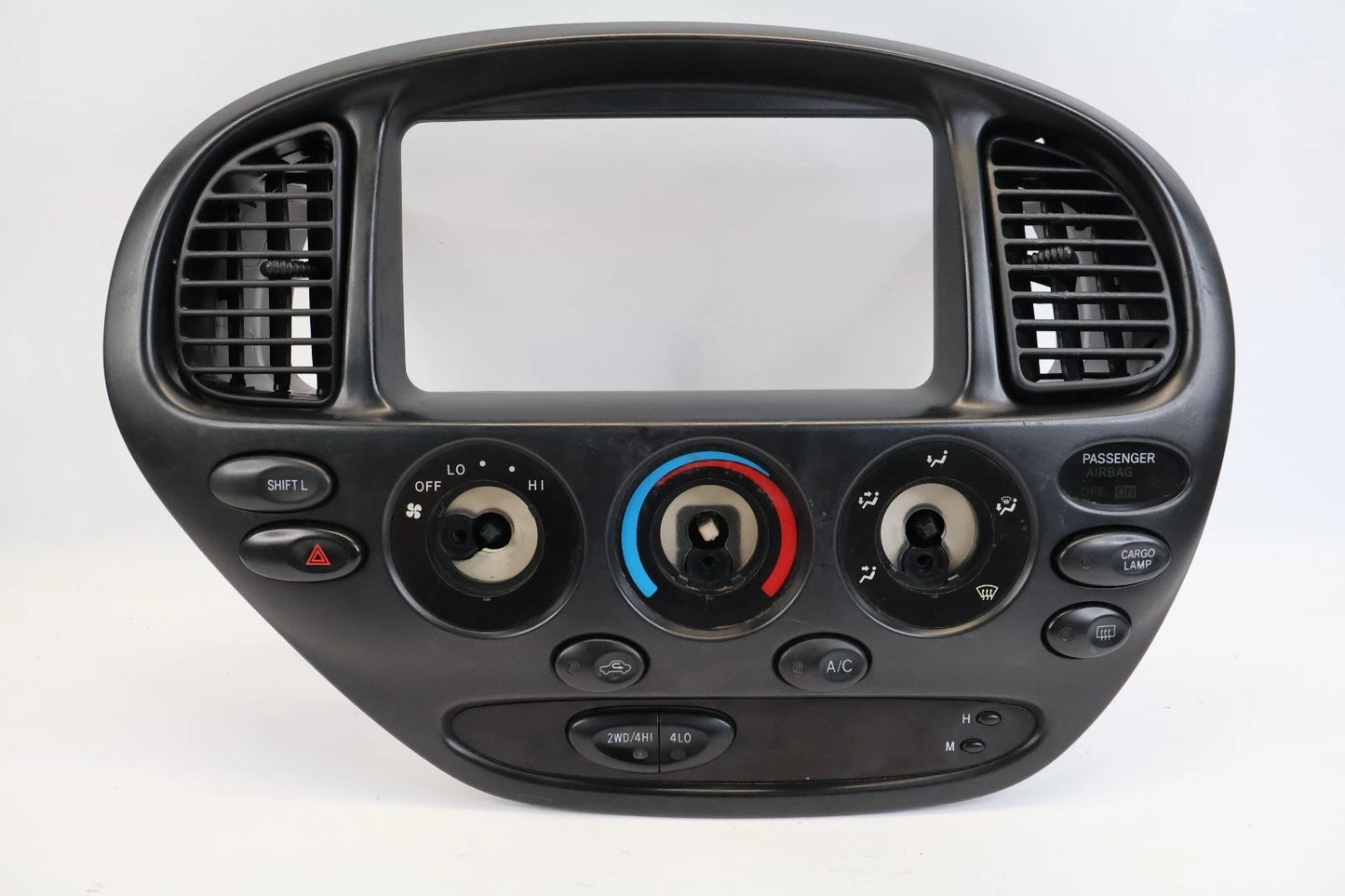 04-06 TOYOTA TUNDRA DOUBLE CAB DASH RADIO CLIMATE CONTROL BEZEL OEM 840100C76100