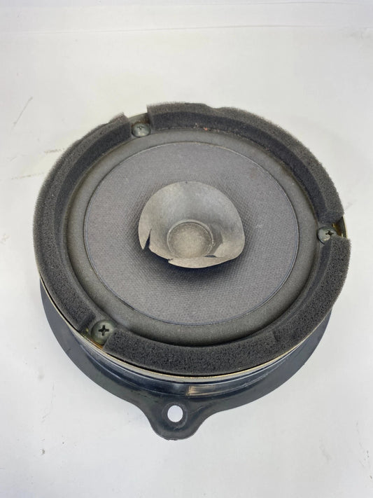02-06 SUZUKI XL-7 01-05 GRAND VITARA FRONT RIGHT DOOR SPEAKER 39350-60G00 OEM
