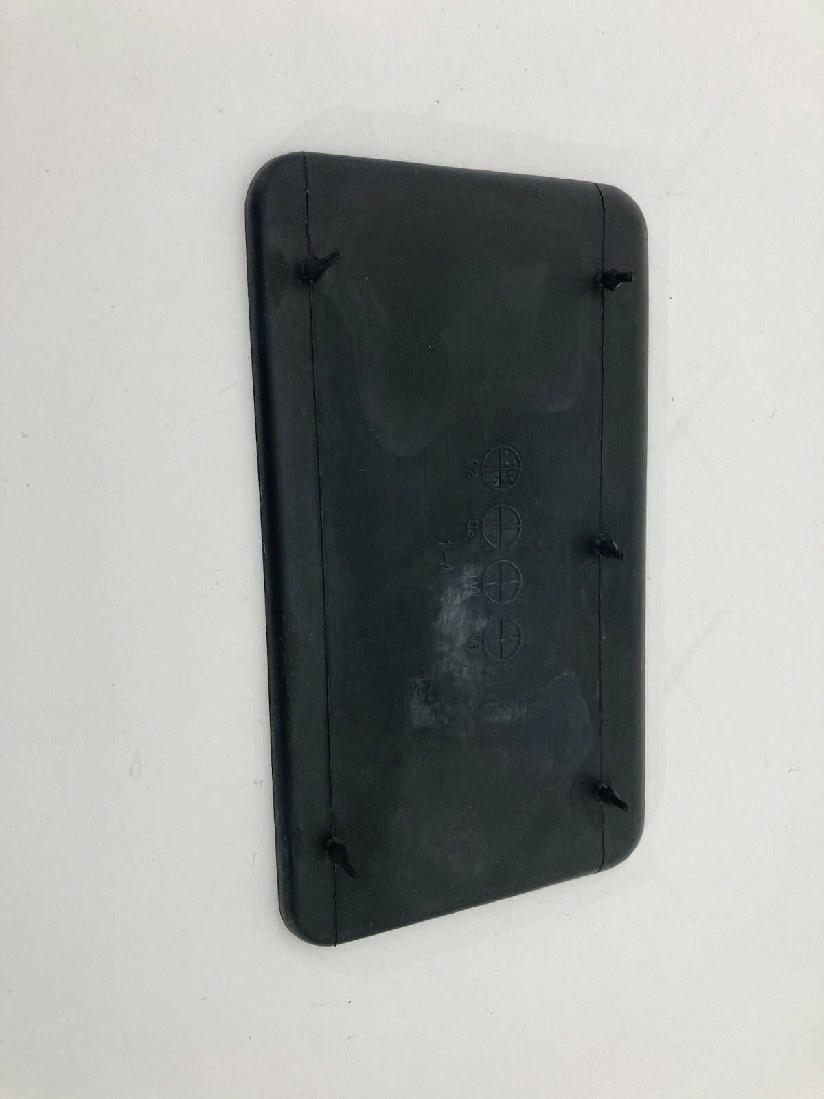2003 2004 2005 2006 KIA SORENTO RUBBER DASH MAT INSERT PANEL COVER ASSEMBLY OEM