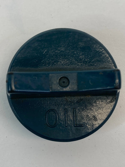 2007-2020 HYUNDAI ELANTRA SEDAN 1.8L AT ENGINE OIL FLUID FILLER CAP COVER OEM