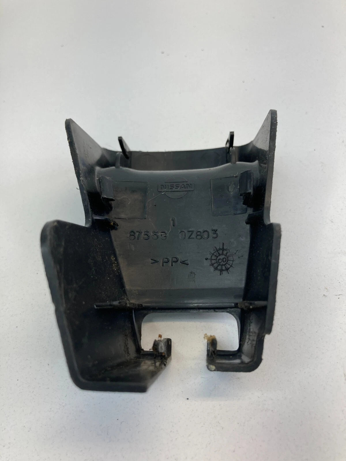 2000 2001 NISSAN ALTIMA FRONT LEFT SEAT TRACK END COVER CAP TRIM 87559-0Z803 OEM