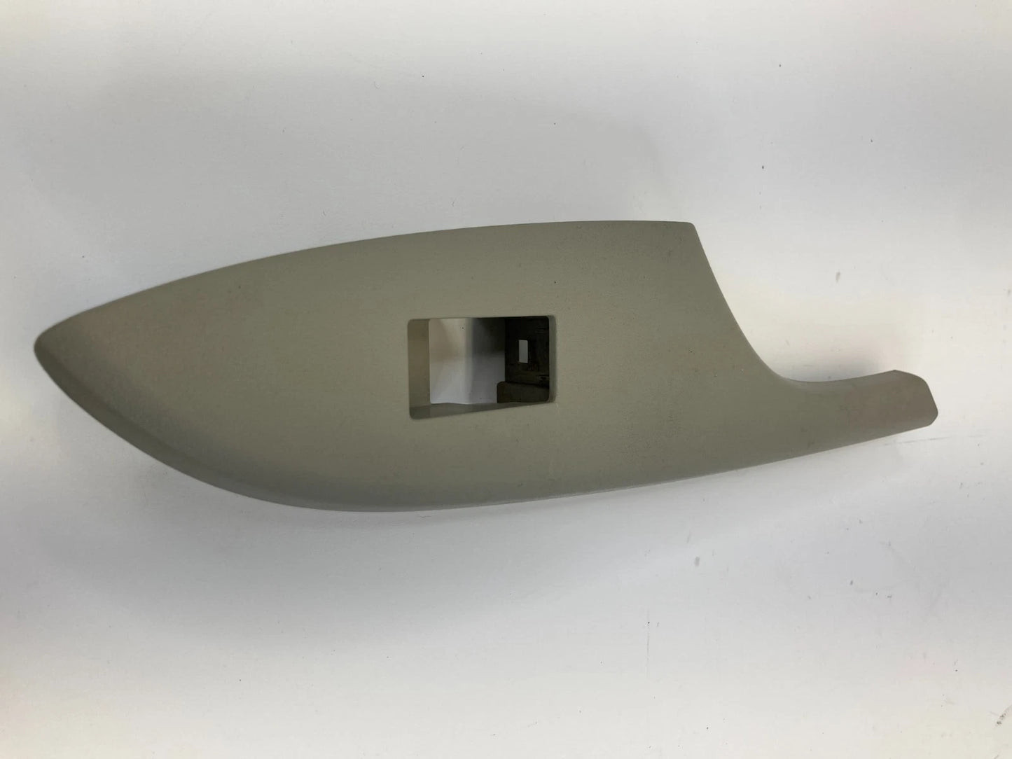 09-13 TOYOTA COROLLA SEDAN REAR RIGHT SIDE DOOR WINDOW SWITCH BEZEL 74271-12230