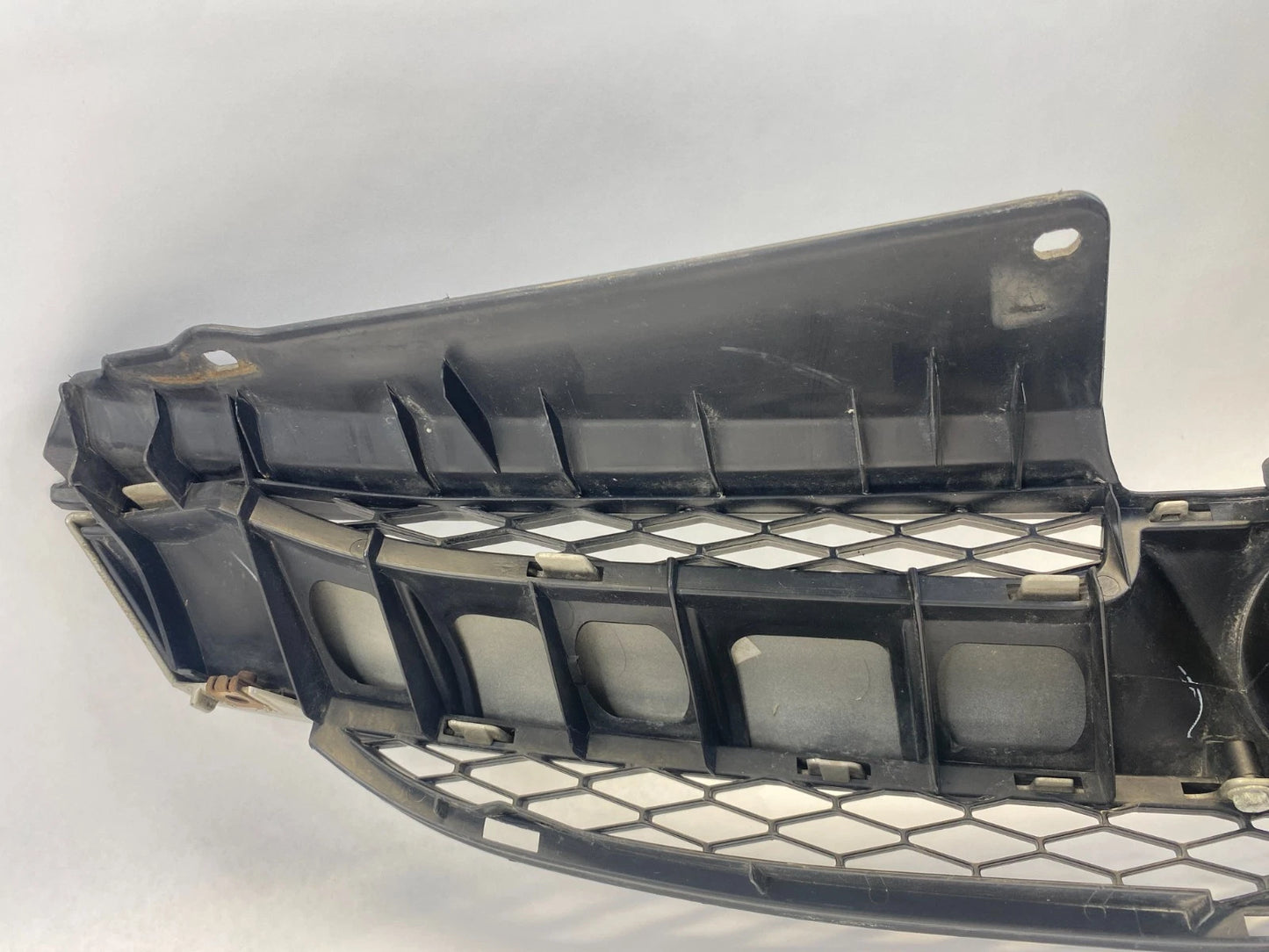 2006-2010 TOYOTA SIENNA FRONT BUMPER RADIATOR UPPER GRILL GRILLE 53101-AE050 OEM