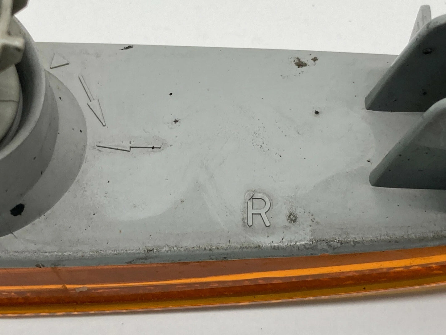 03-08 MAZDA 6 FRONT RIGHT PASSENGER BUMPER SIDE MARKER LIGHT LAMP 2PS950000 OEM