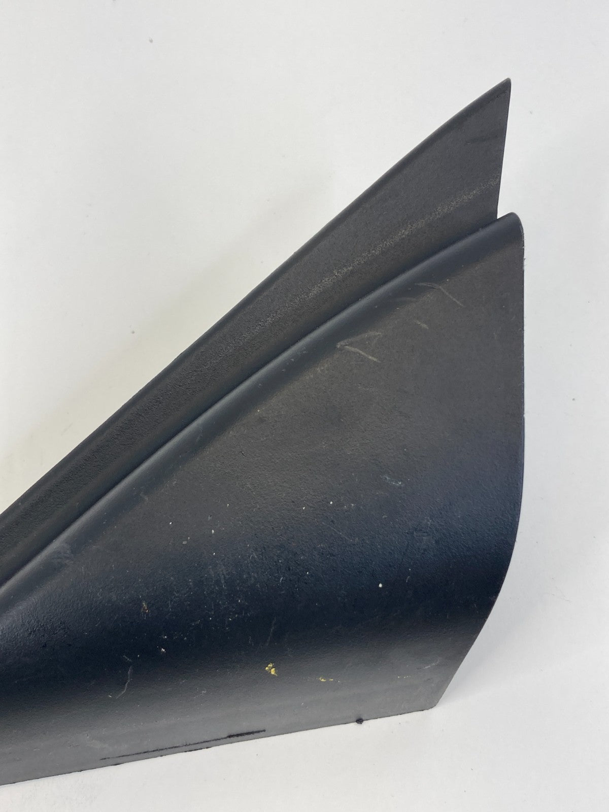 2014-2019 Kia Soul Front Left Driver Side Interior Door Mirror Corner Cover OEM