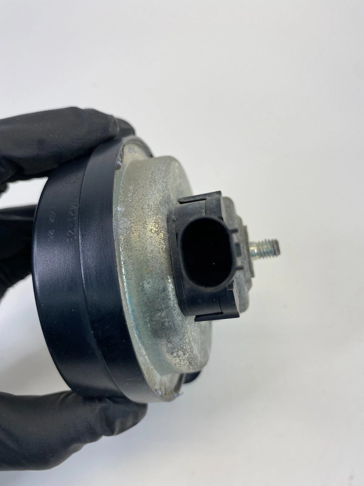 2006 06 BMW 330XI SEDAN LOW TONE HORN NOTE ALARM SIREN E30055306 OEM