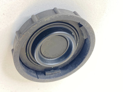 2005-2007 FORD FIVE HUNDRED BRAKE FLUID MASTER CYLINDER CAP RESERVOIR 2232652