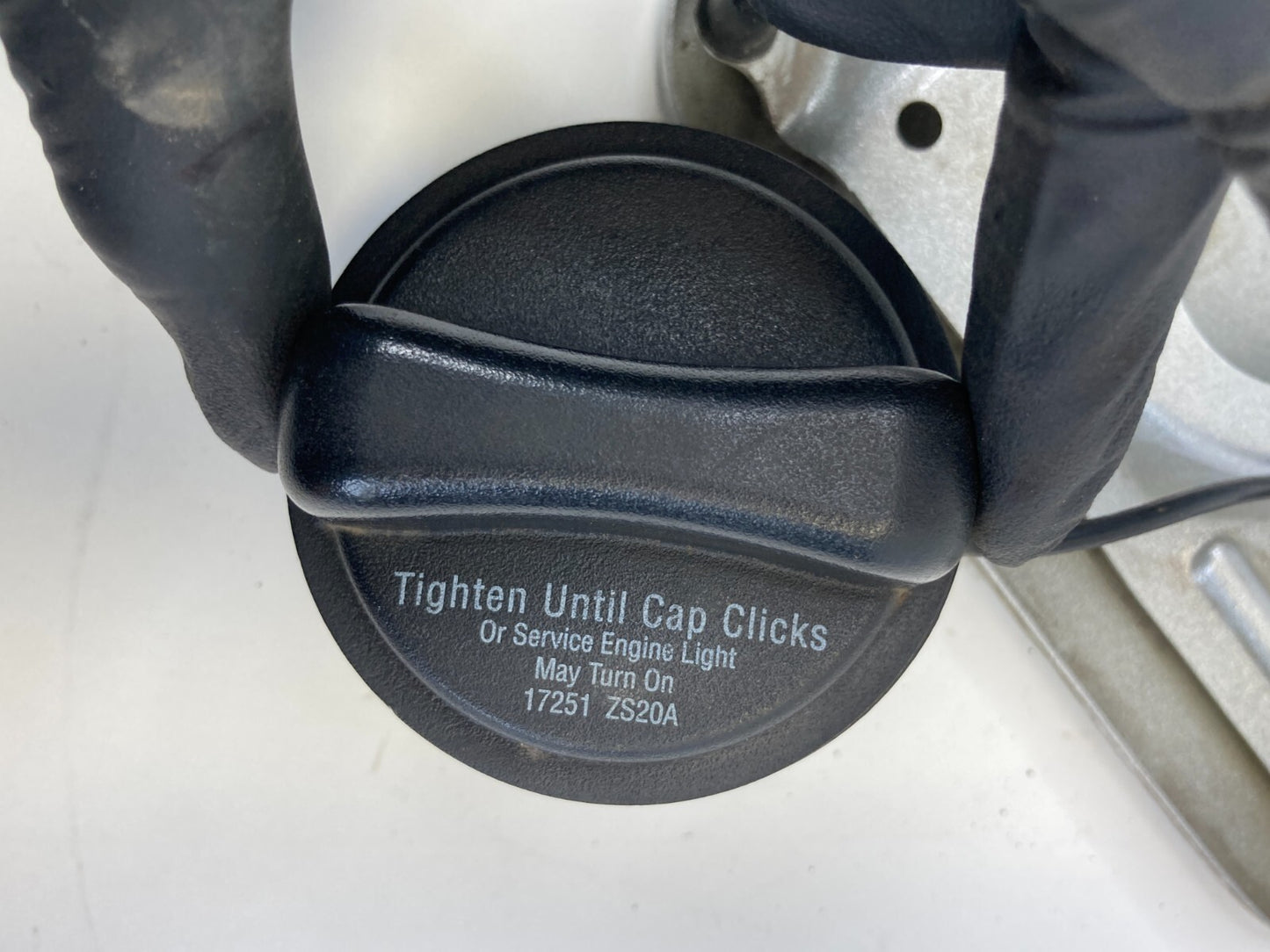 2004-2010 Infiniti QX56 Fuel Filler Gas Door Lid Cover W/ Tank Cap OEM