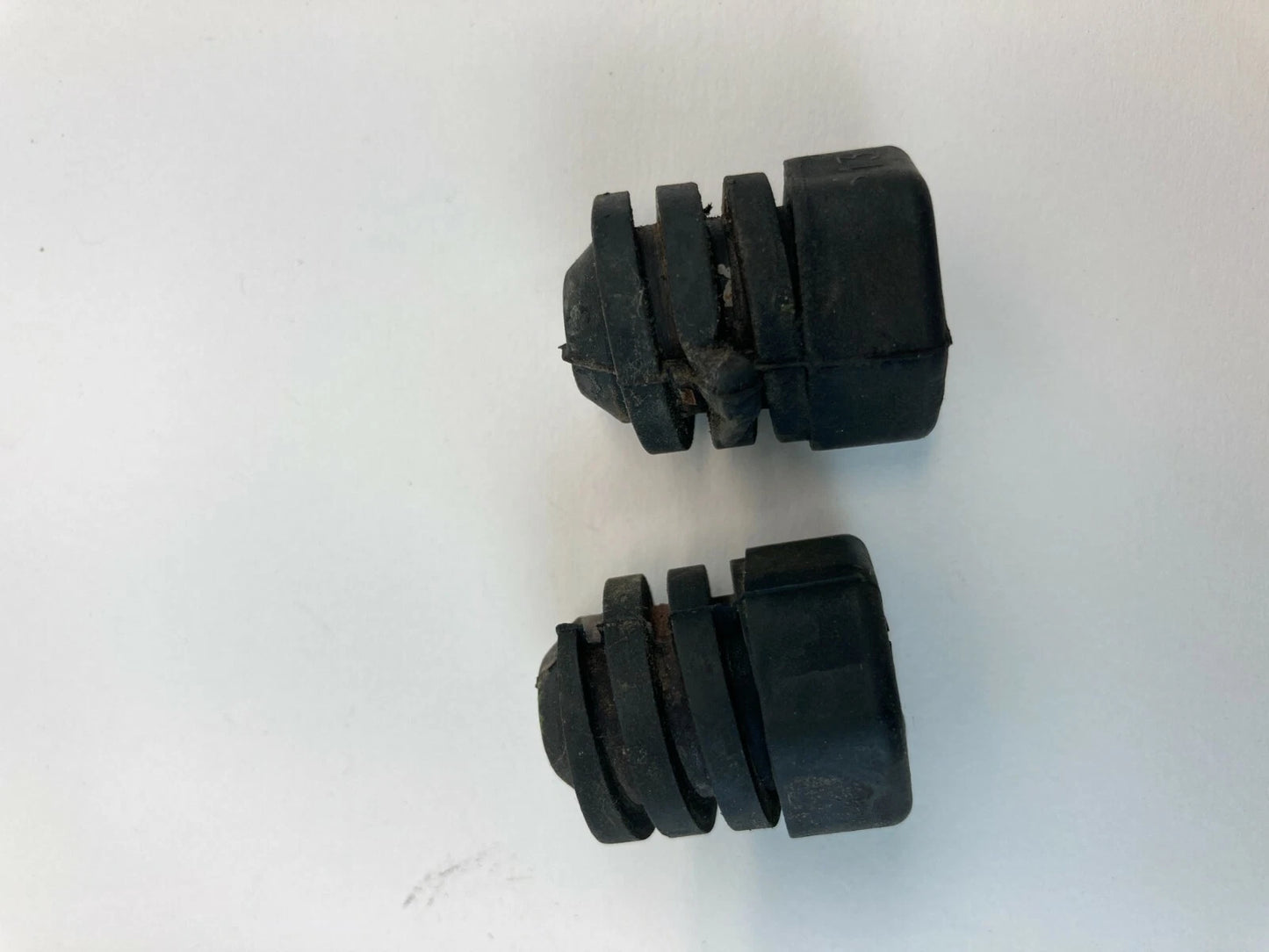 2007 2008 2009 2010 2011 2012 MAZDA CX-7 CX7 HOOD DAMPER DUMP STOP SET PAIR OEM