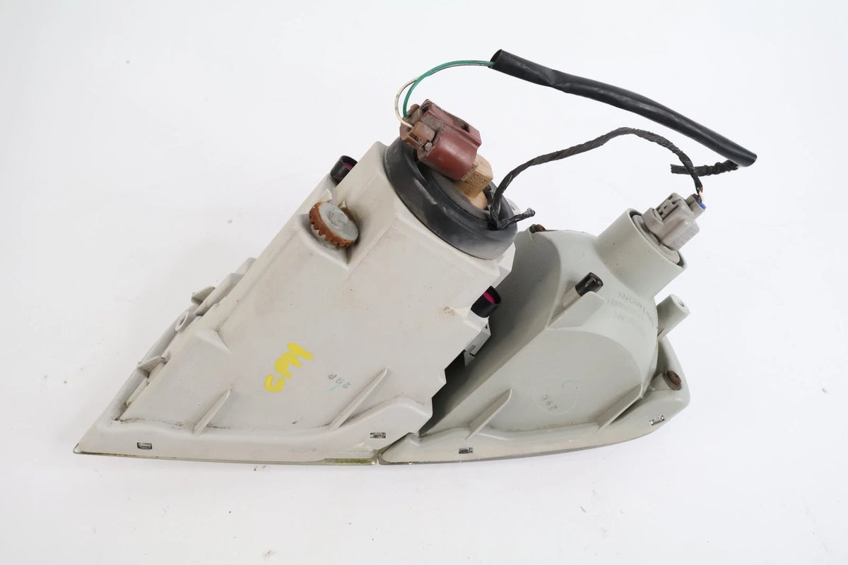 2003-2005 TOYOTA 4RUNNER DRIVER LEFT BUMPER FOG LIGHT TURN SIGNAL LAMP ASSY OEM