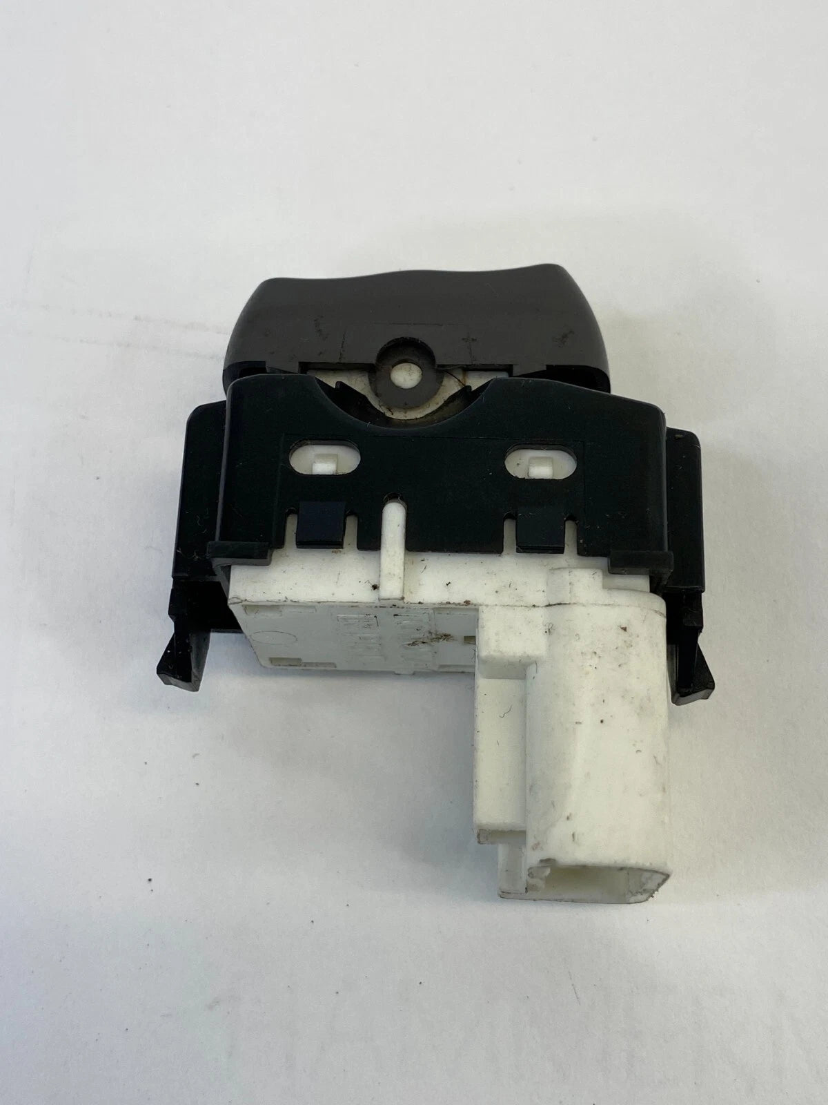 1998-2005 LEXUS GS300 GS 300 FRONT RIGHT SIDE DOOR LOCK CONTROL SWITCH BUTTON