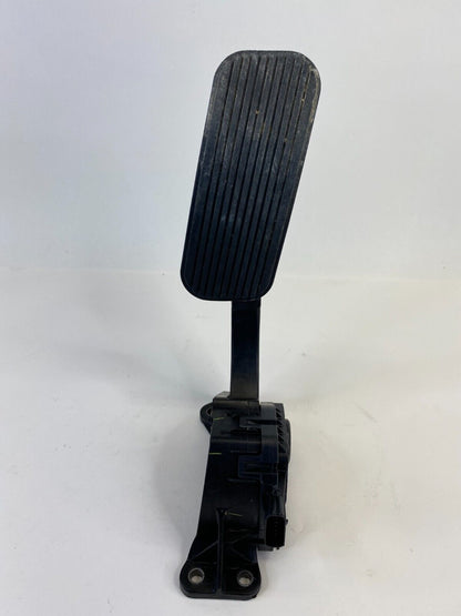 2013-2019 Ford Taurus Sedan3.5L V6 Gas Accelerator Pedal Assembly K850E-9F836