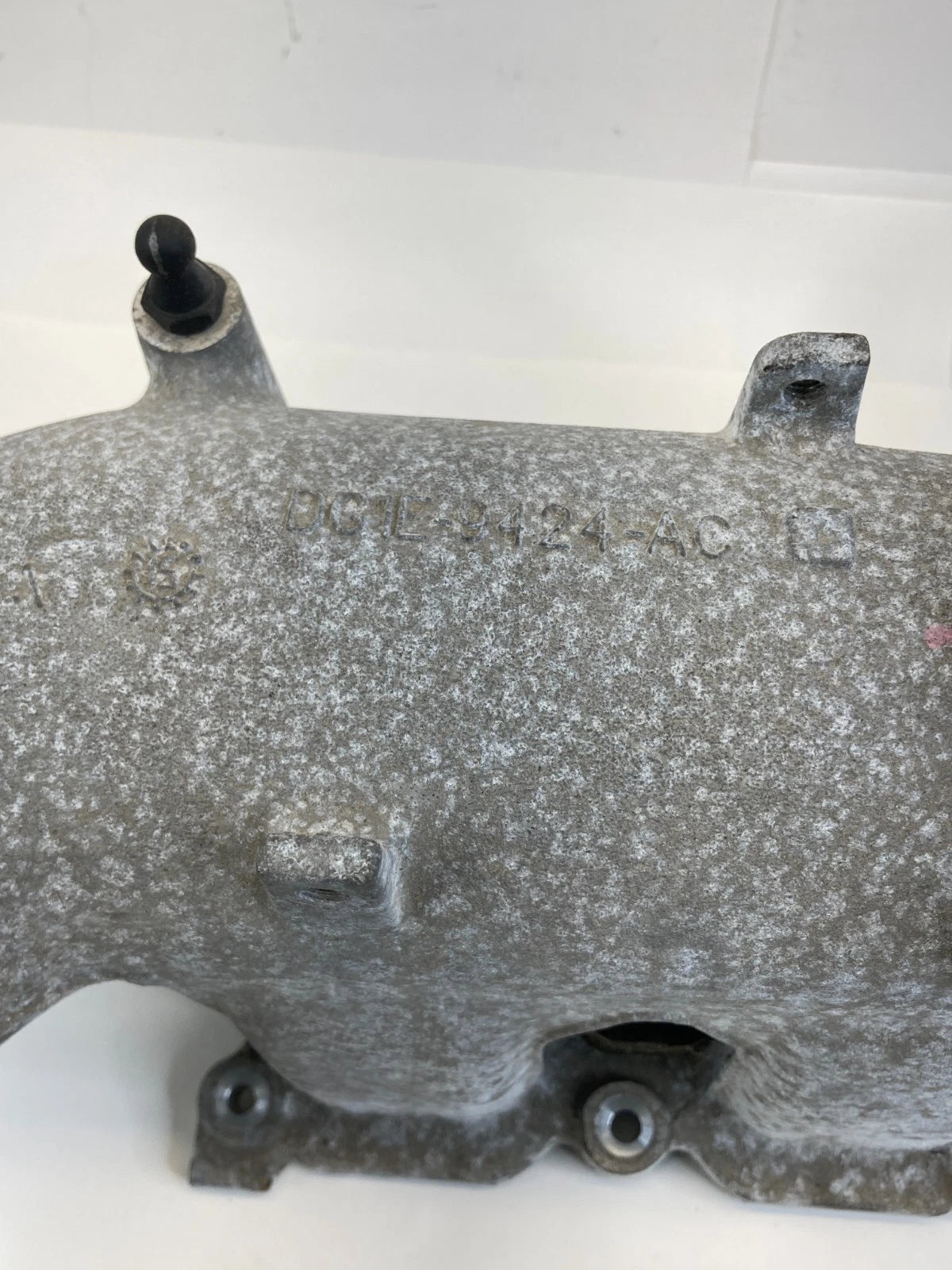 2014-2019 FORD EXPLORER INTERCEPTOR UTILITY 3.5L A/T AIR INTAKE MANIFOLD OEM