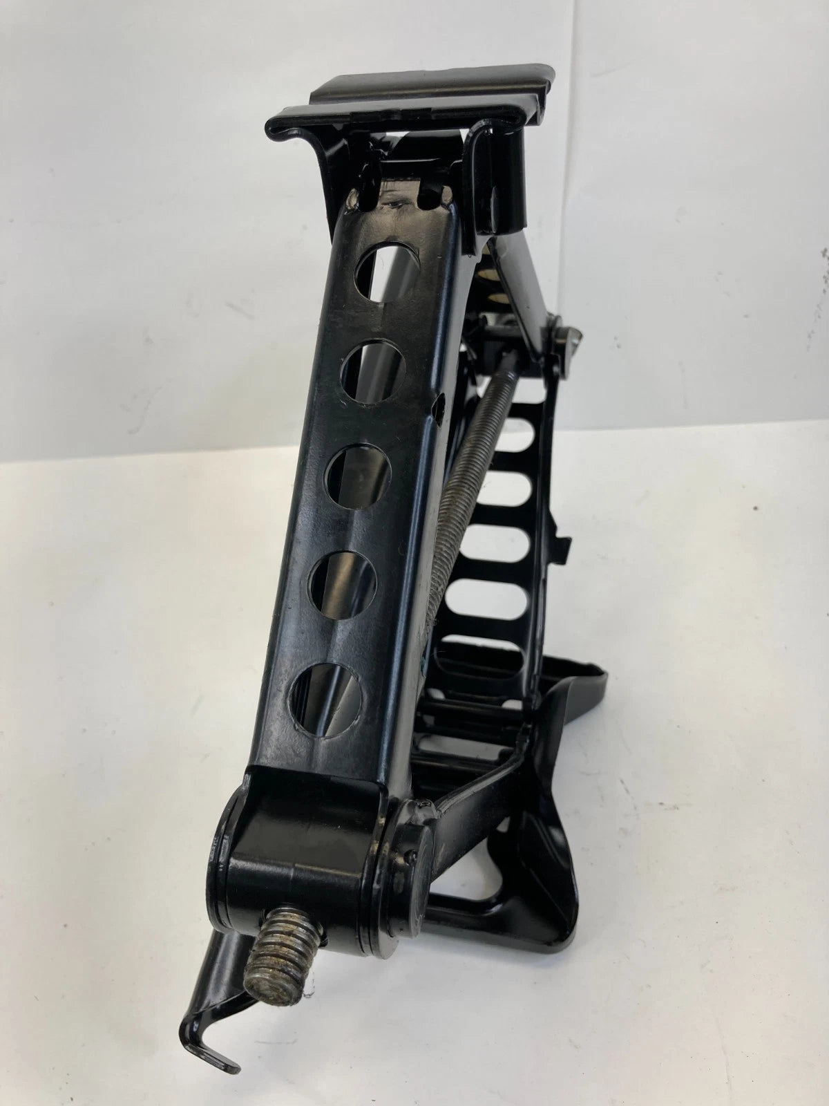 2007-17 JEEP COMPASS PATRIOT SPARE TIRE JACK LIFT TOOL KIT LUG WRENCH 05105920AA