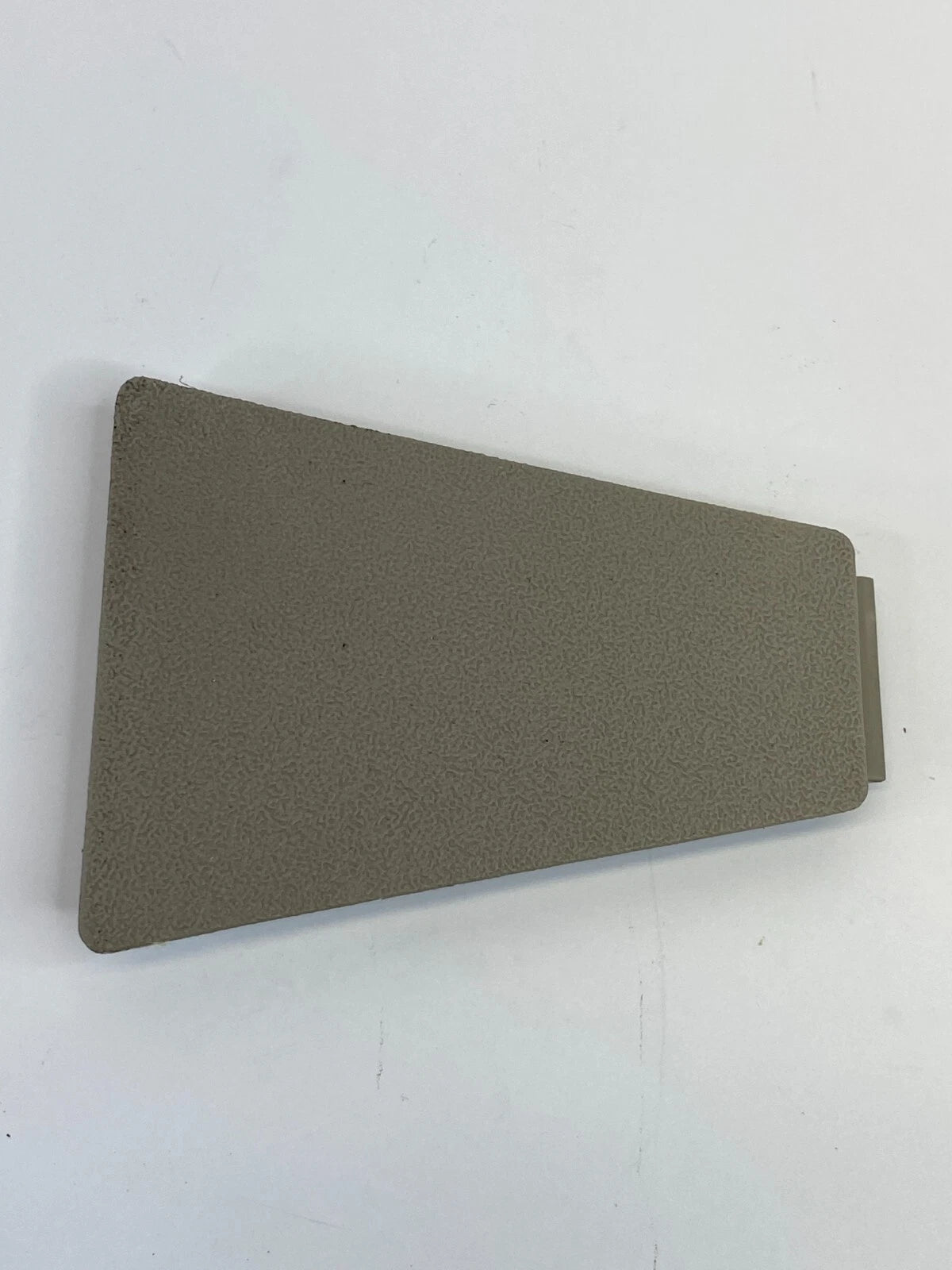 13 14 FORD ESCAPE FRONT LEFT SEAT TRACK COVER INSERT TRIM PANEL CJ54-S629B04-A