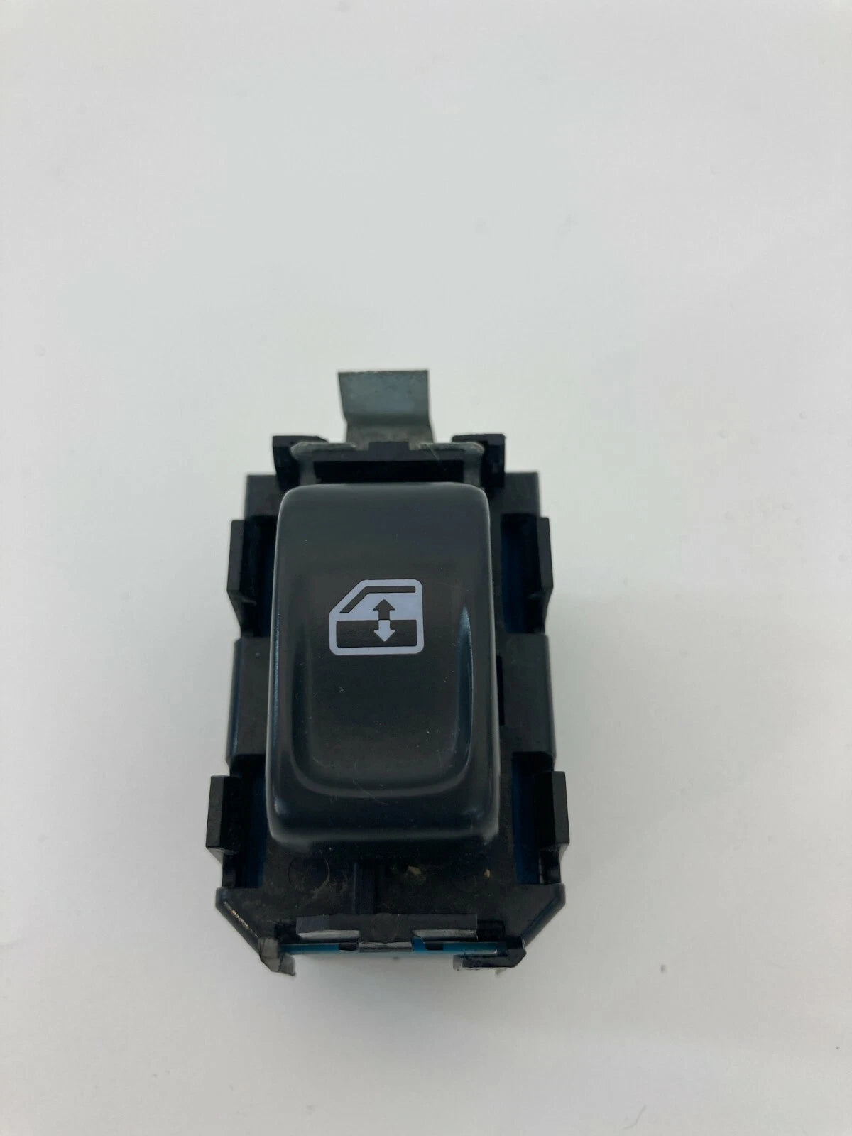 2003 2004 ISUZU ASCENDER REAR POWER DOOR WINDOW CONTROL SWITCH 15186676 OEM