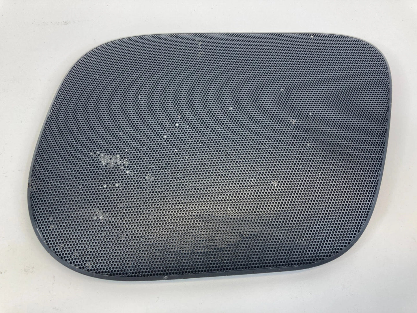 2010-2013 INFINITI G37 REAR RIGHT SIDE DOOR SPEAKER GRILLE COVER 28744-JU40A OEM