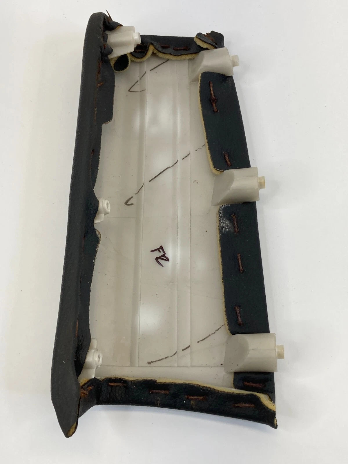 2011-2014 CHEVROLET CRUZE FRONT RIGHT PASSENGER INNER DOOR PANEL ARM REST PANEL