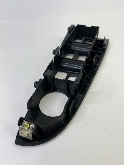2007-2010 Hyundai Elantra Front Left Door Power Window Switch Bezel 93570-2H010