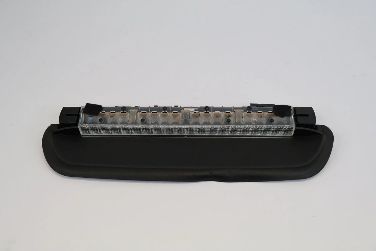 2008 BMW 535XI SEDAN 3RD THIRD BRAKE LIGHT HIGH MOUNTED STOP LAMP OEM