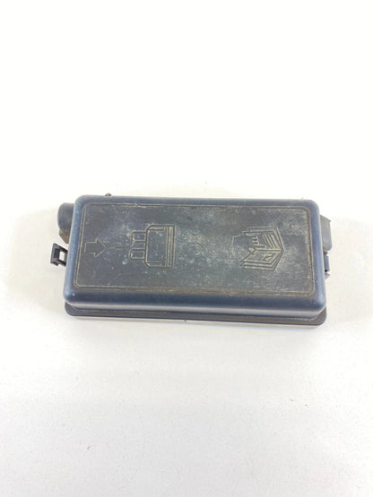 2004-2008 MINI COOPER BASE HATCHBACK 1.6L 16V FUSEBOX FUSE RELAY BOX LID COVER