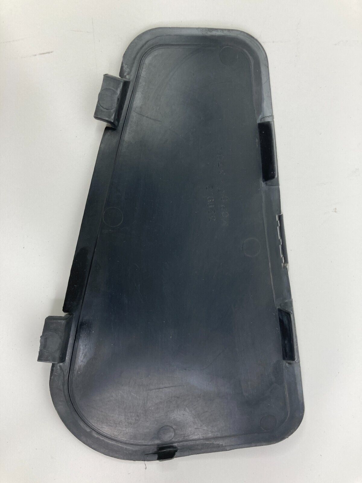 2008-2010 Chrysler 300 Cabin Filter Access Door Trim Bezel MCP001370A OEM