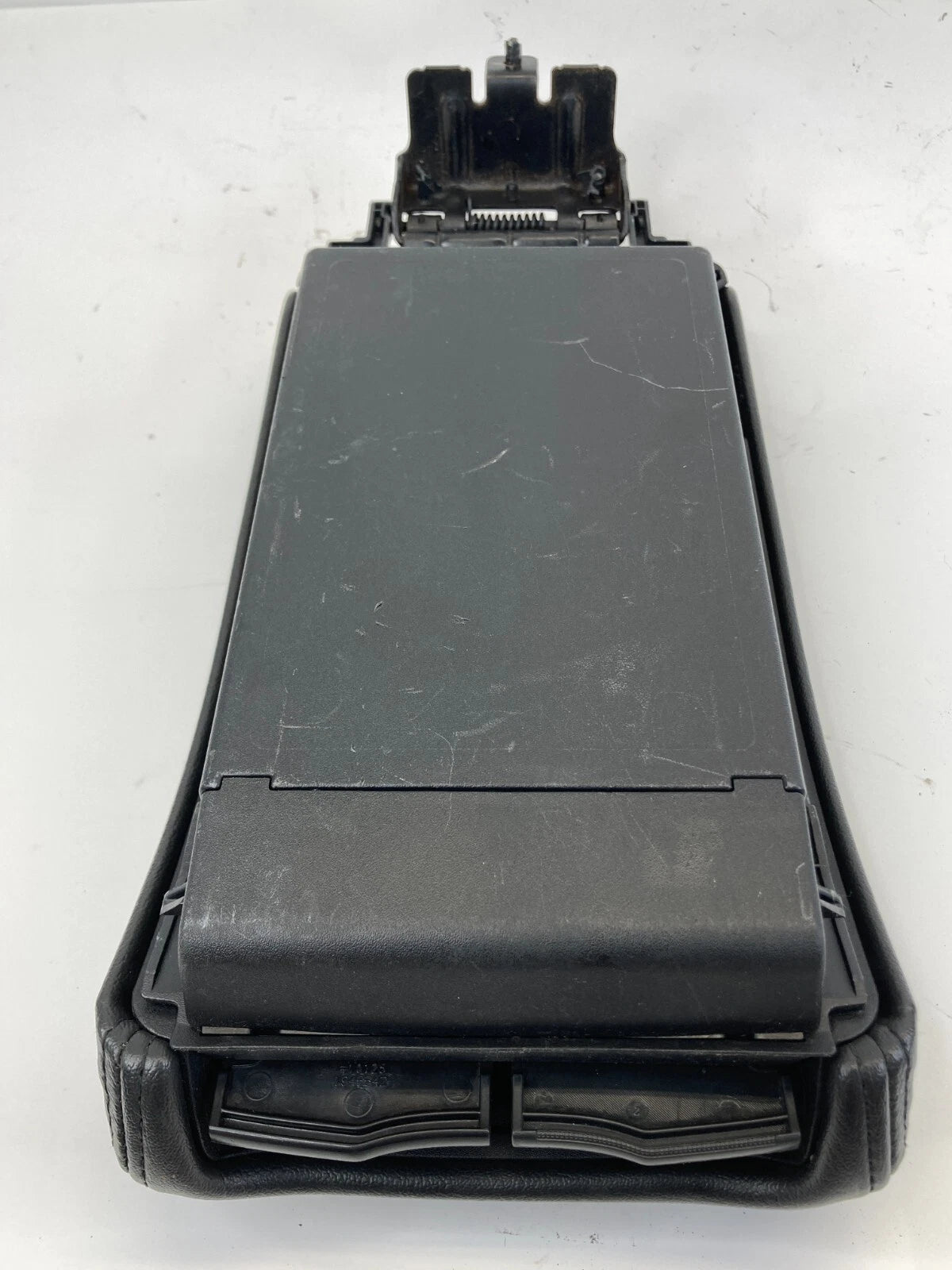 2008-2012 CHEVROLET CHEVY MALIBU CENTER CONSOLE ARMREST ARM REST LID COVER OEM