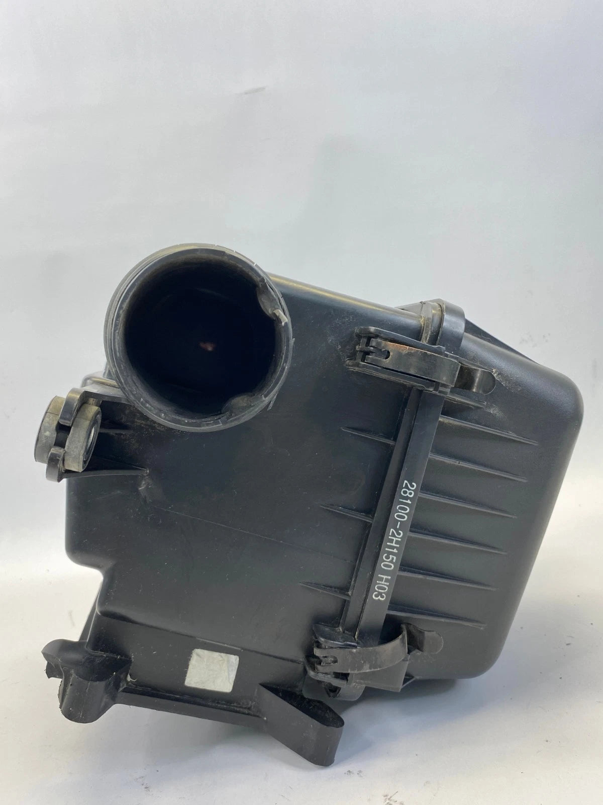 2007-2010 HYUNDAI ELANTRA AIR CLEANER HOUSING MAF ENGINE OEM FACTORY 28100-2H150
