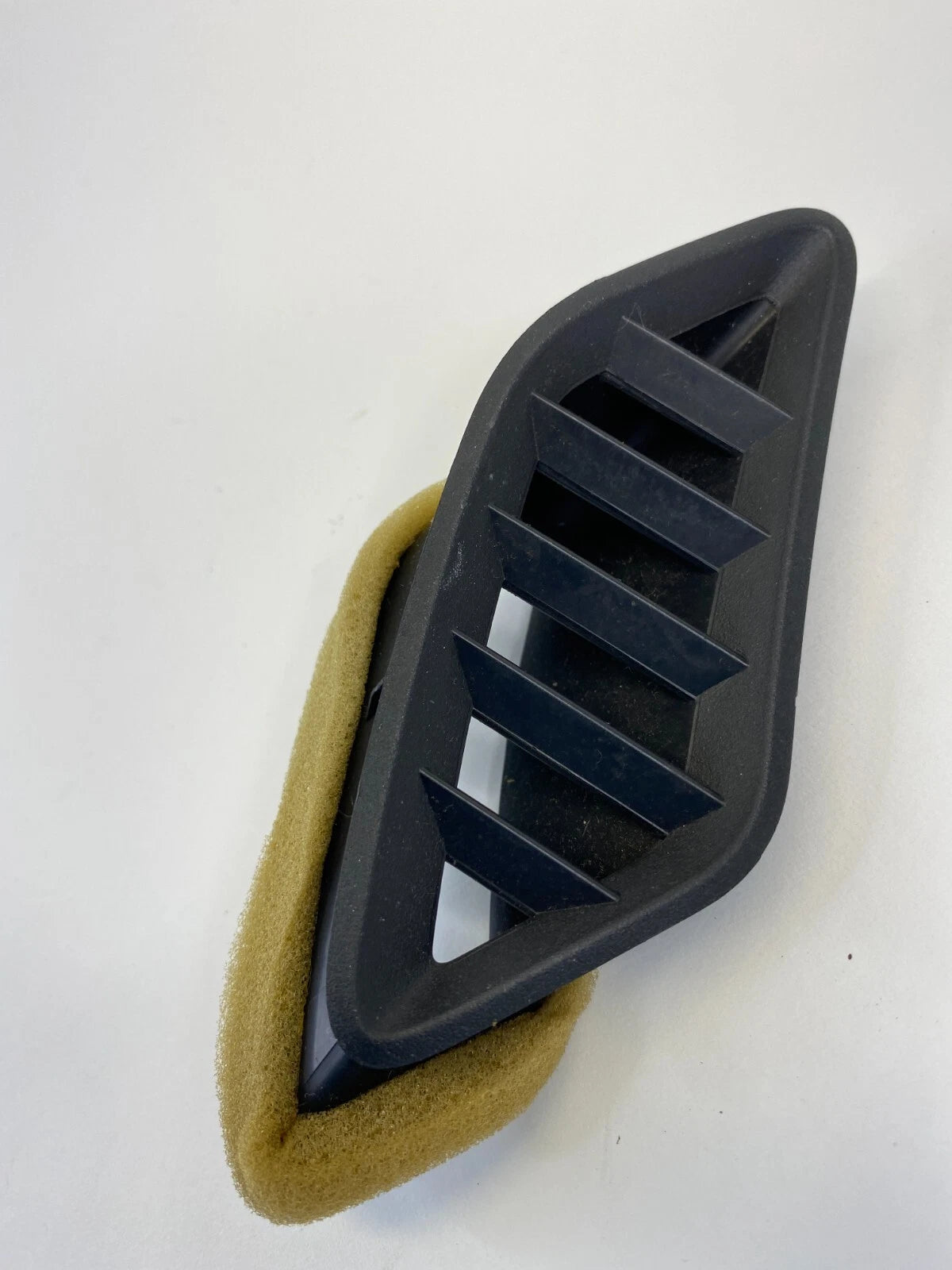 2008-2013 Nissan Rogue Front Right Passenger Side Dash Air Vent Defroster Grille