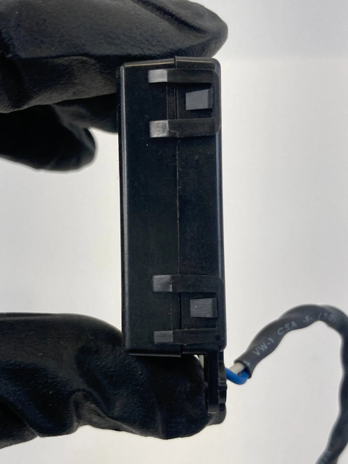 13-18 CHEVROLET MALIBU THEFT LOCKING DETERRENT IMMOBILIZER MODULE 1350428 OEM