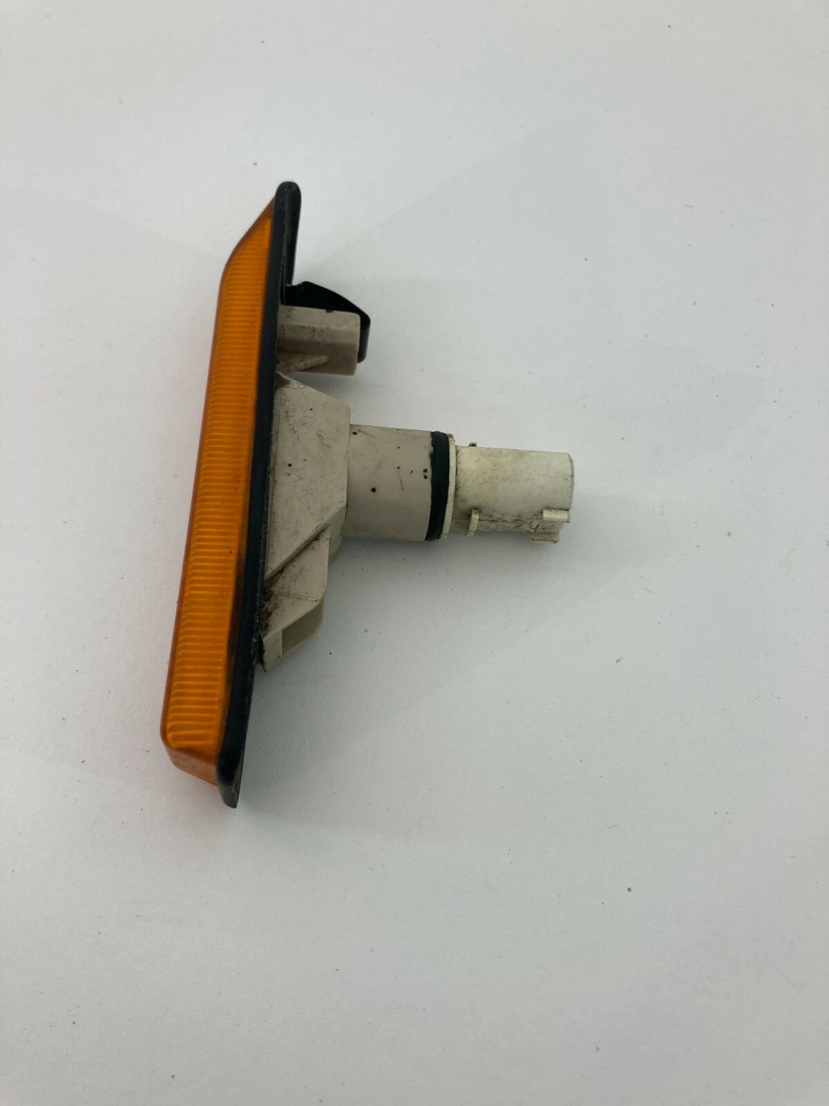 2000-2006 BMW X5 LEFT DRIVER FENDER MARKER SIGNAL REPEATER LIGHT 8382104 LH OEM