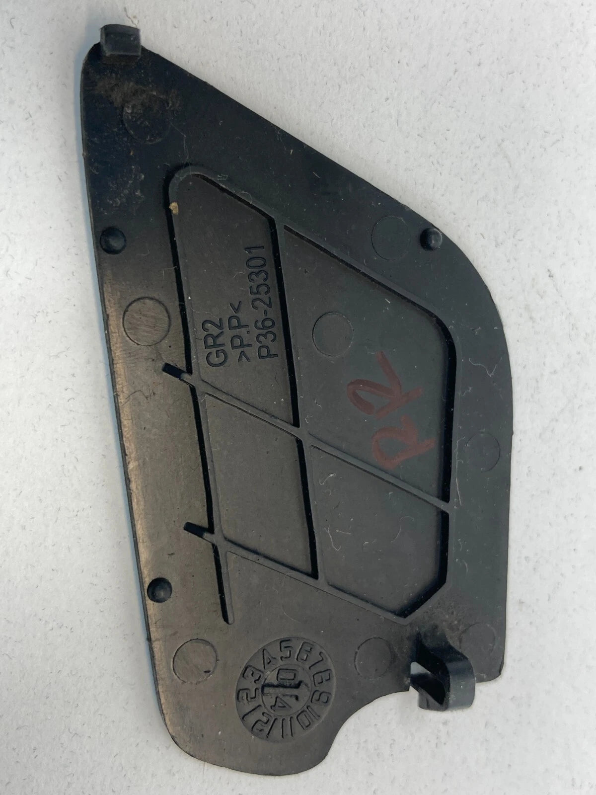 04-08 ACURA TL REAR RIGHT SIDE DOOR INTERIOR HANDLE SCREW COVER CAP P36-25301