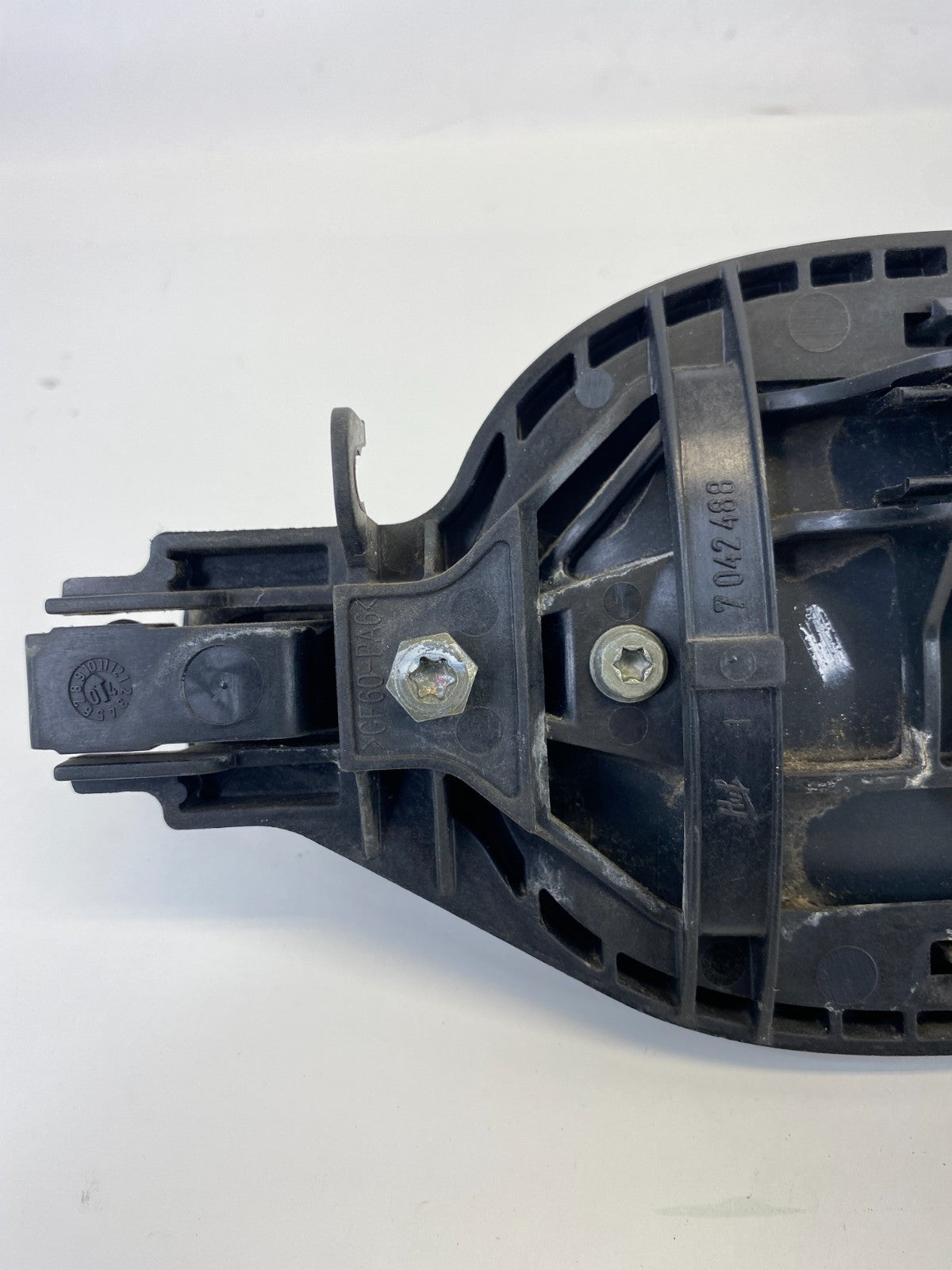 2003-2008 Land Rover Range Rover Rear Right Side Exterior Door Handle Assembly