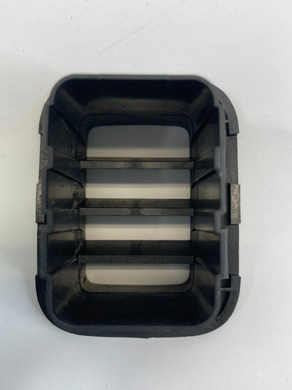 2009-2012 CHEVROLET TRAVERSE CENTER CONSOLE LOWER GRILL GRILLE TRIM COVER OEM