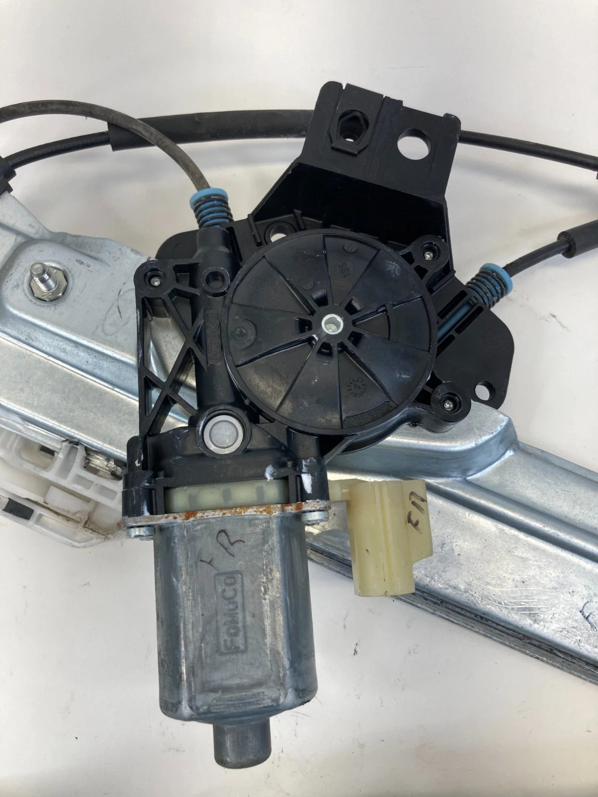 2013-2019 FORD ESCAPE FRONT RIGHT SIDE DOOR WINDOW REGULATOR W/ MOTOR OEM
