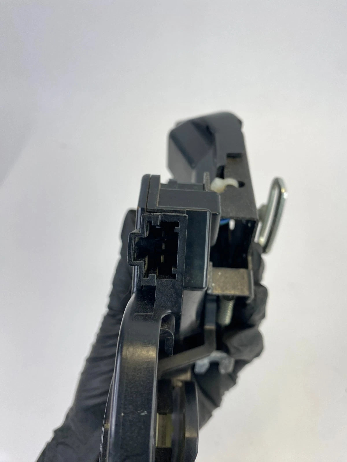 2003-2007 HONDA ACCORD COUPE TRUNK LID LATCH LOCK RELEASE ACTUATOR OEM