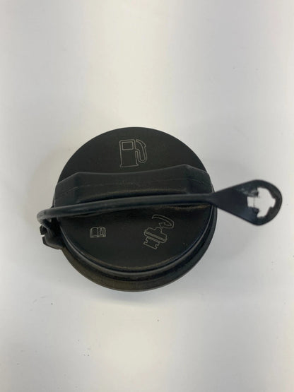 2006-2009 CHEVROLET TRAILBLAZER 4.2L L6 FUEL FILLER GAS TANK CAP LID COVER OEM