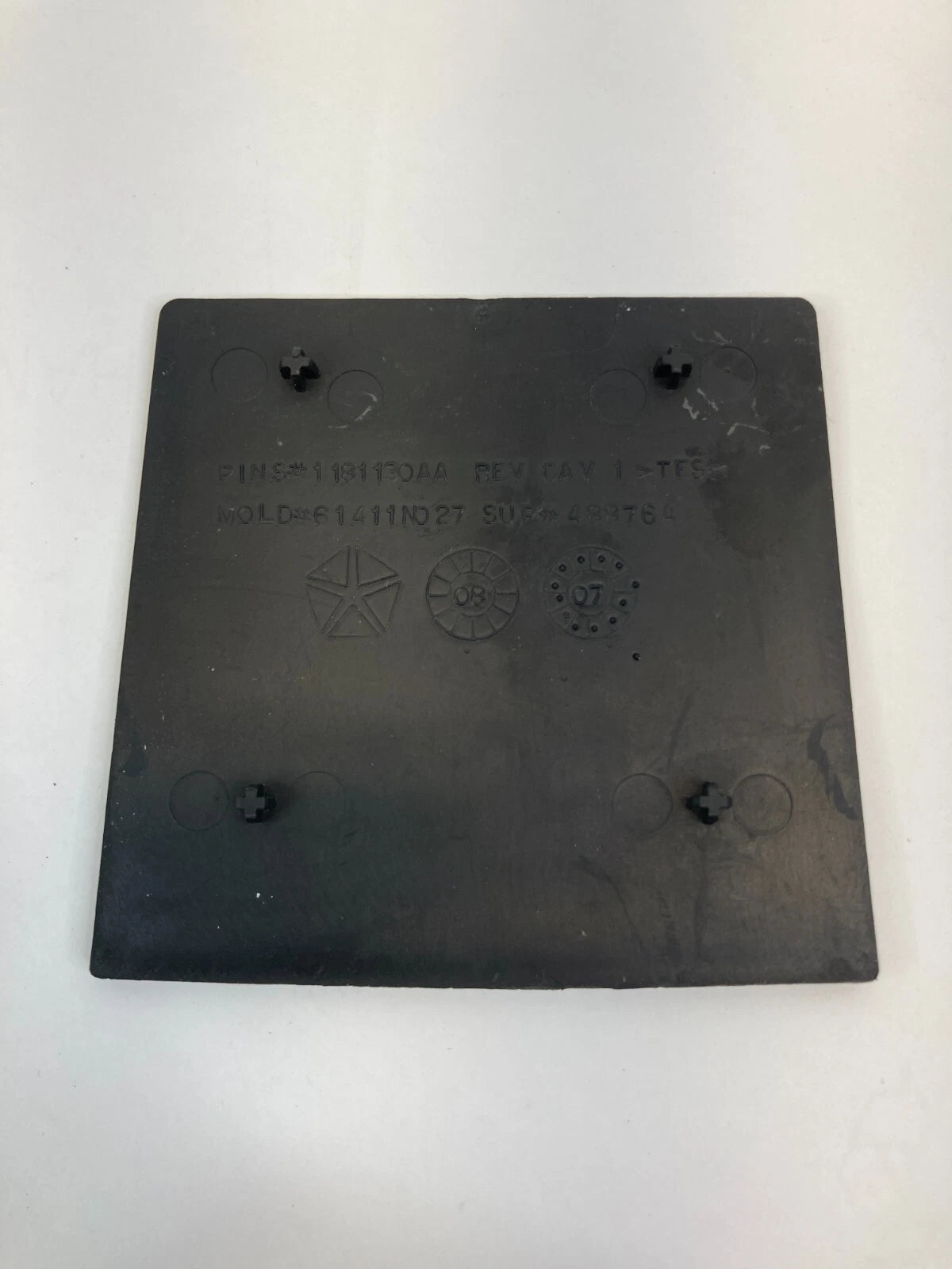 2008-2010 DODGE CHARGER CENTER DASH UPPER TRAY LINER INSERT MAT 1181130AA OEM