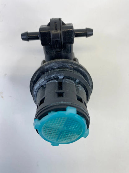 2014-2019 KIA SOUL WINDSHIELD WASHER OUTLET FLUID PUMP MOTOR ASSEMBLY OEM