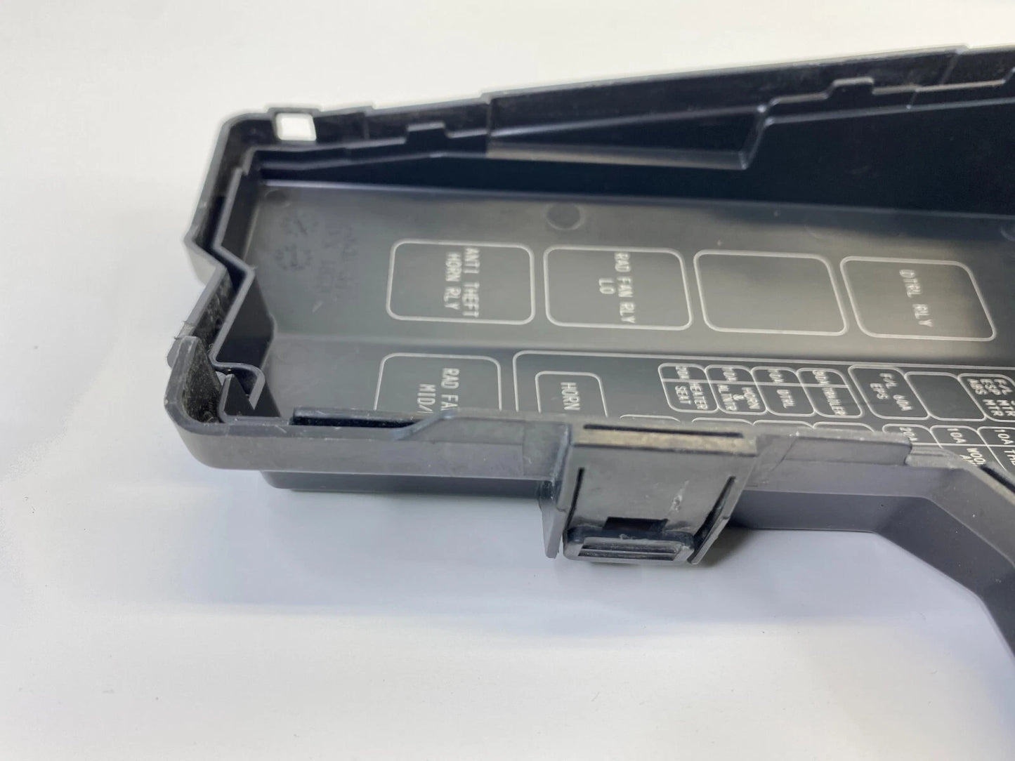 2011 11 NISSAN ROGUE UPPER FUSE BOX RELAY BOX COVER LID TRIM PANEL 9291XA2 OEM