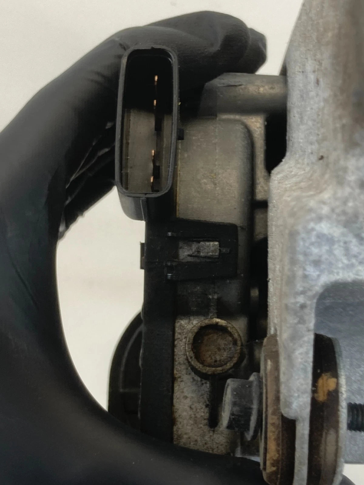 2006-2014 KIA SEDONA FRONT WIPER MOTOR LINKAGE TRANSMISSION ASSEMBLY OEM FACTORY